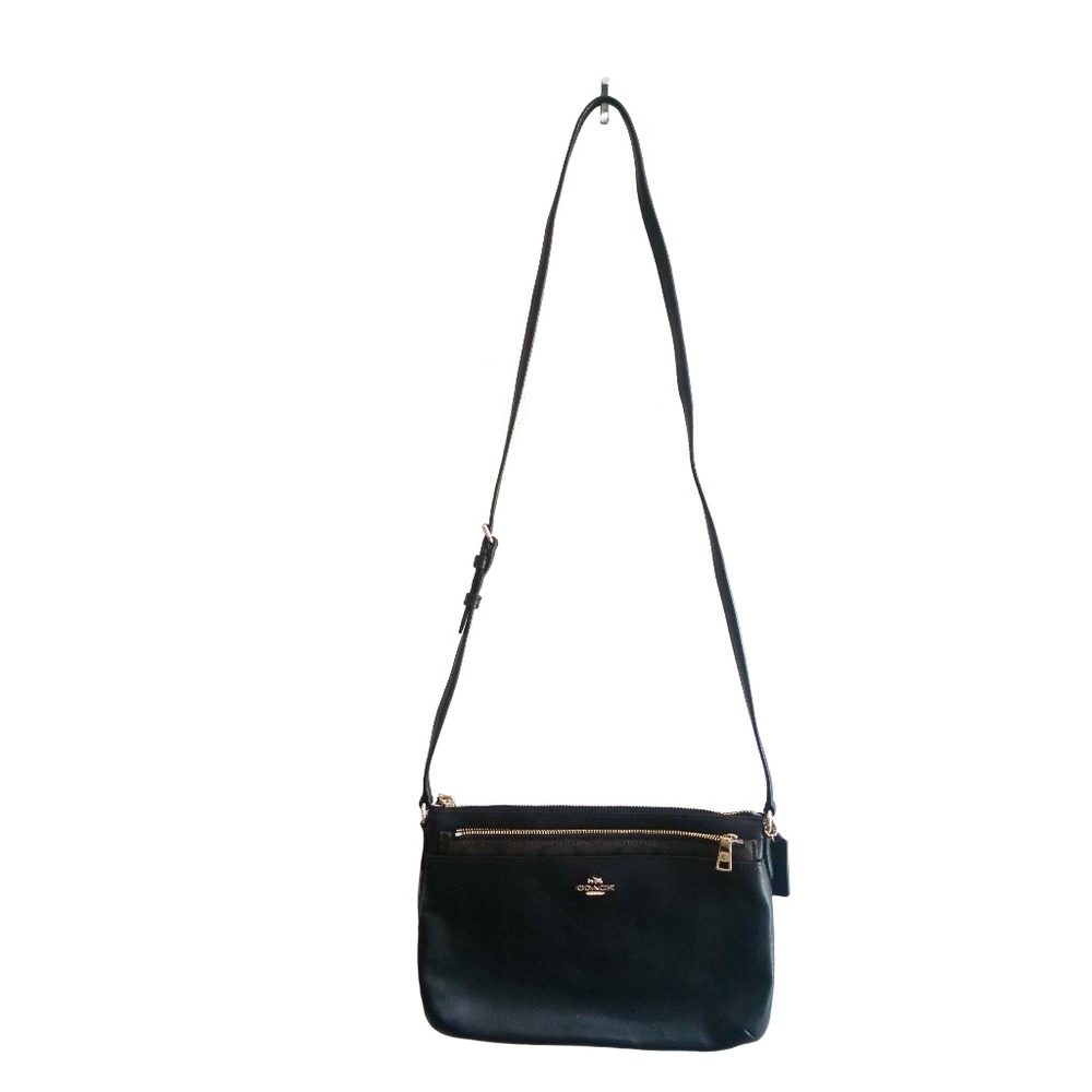 🆕🏷NWT - COACH - Black Leather Crossbody